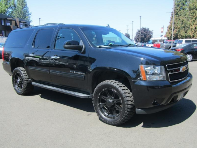 2013 Chevrolet Suburban 2500