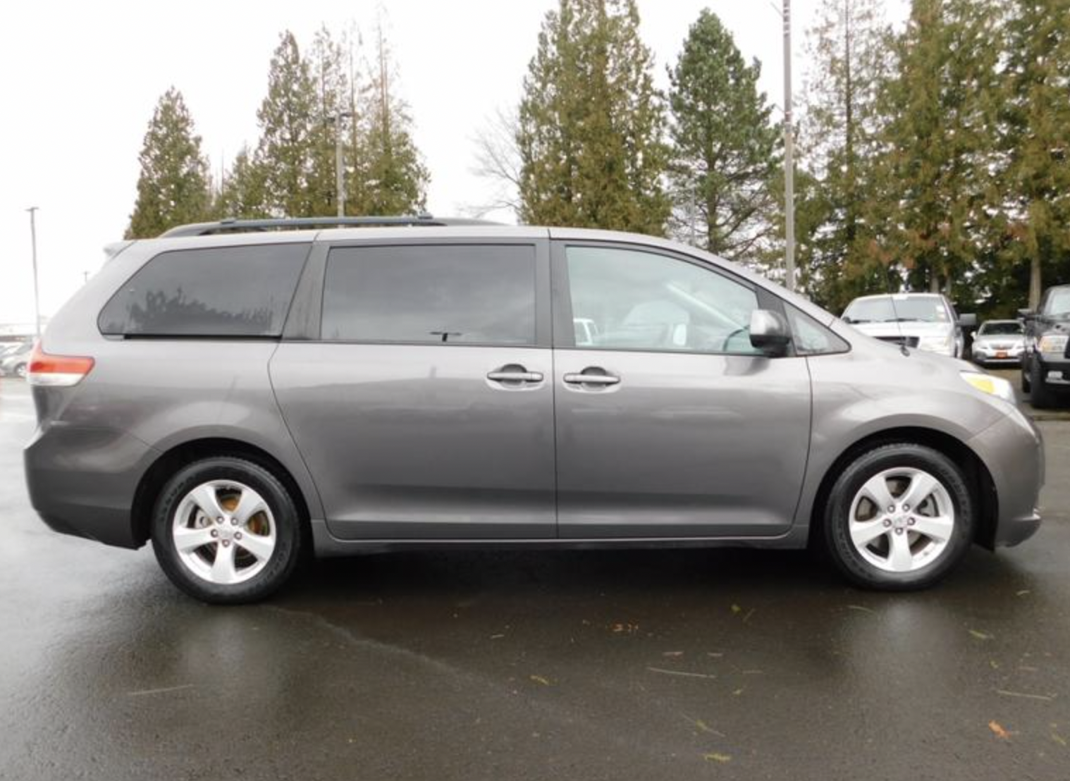 2012 Toyota Sienna